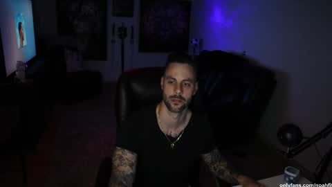 Noah Fitt online show from 05/12/26, 03:47