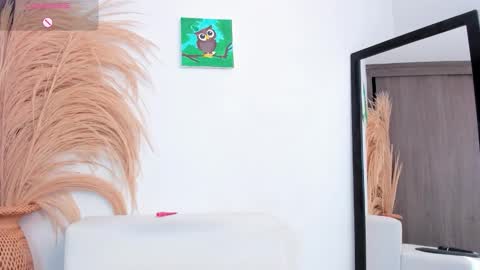 Snapshot of noami_rose chatting on 02/18/26, 07:10 Noami Rose online show from 02/18/26, 07:10