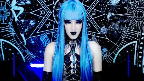 caroline online show from 03/01/25, 07:08