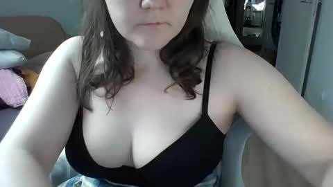 nodarell online show from 11/24/25, 01:00