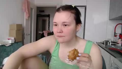 nodarell online show from 12/19/25, 08:21