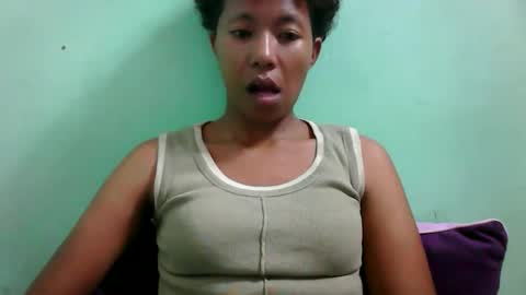 noella711128 online show from 10/27/25, 05:17