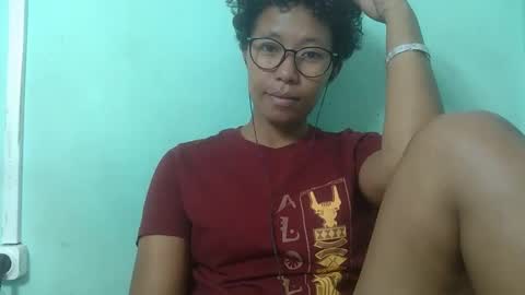 noella711128 online show from 12/16/25, 07:35