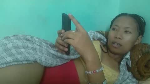 noella711128 online show from 01/09/26, 07:44