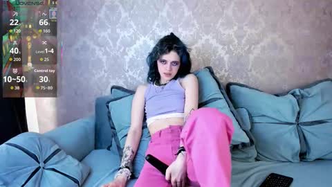 Elly online show from 03/18/26, 10:57