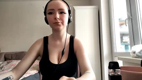 Snapshot of noemileclerc chatting on 02/26/26, 10:14 Lisa online show from 02/26/26, 10:14