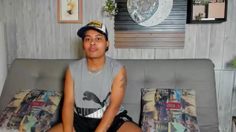 Snapshot of noha__scott chatting on 02/25/26, 02:48 noha online show from 02/25/26, 02:48