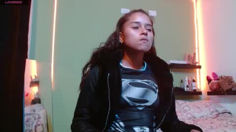 Noha Thomson online show from 03/01/25, 10:10