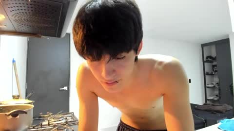 noha_xxx09 online show from 04/18/26, 11:49