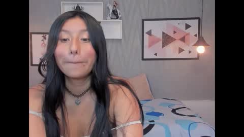  Nohemi   online show from 02/11/25, 10:18