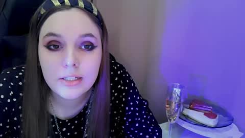 Snapshot of noir_ember_ chatting on 02/27/26, 04:40 noir_ember_ online show from 02/27/26, 04:40