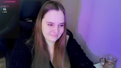 noir_ember_ online show from 03/27/26, 04:18