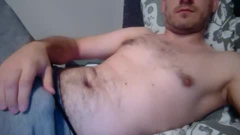 Snapshot of nol1m1t5 chatting on 12/15/25, 08:29 nol1m1t5 online show from 12/15/25, 08:29