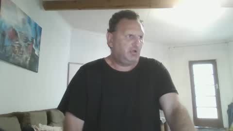 Snapshot of nollie244 chatting on 02/18/25, 11:00 Nollie online show from 02/18/25, 11:00