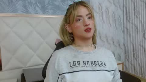 nooah_tay online show from 01/19/26, 03:32