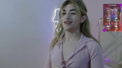 nooah_tay online show from 04/13/26, 03:01