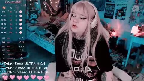 Noori online show from 11/24/25, 12:21