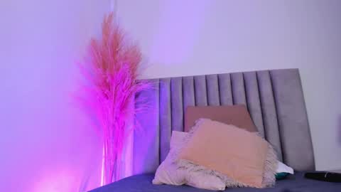 Nora Da Silva online show from 12/28/24, 12:57