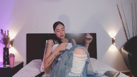 Nora Da Silva online show from 01/30/25, 01:22