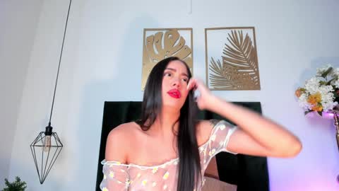 Nora Da Silva online show from 02/04/25, 01:02