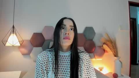 Nora Da Silva online show from 10/26/25, 02:01