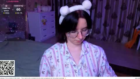 Nora Failure online show from 02/17/26, 01:07