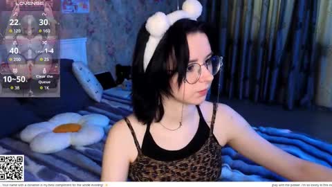 Nora Failure online show from 03/18/26, 04:15