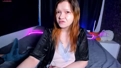 Nora online show from 12/01/25, 10:42