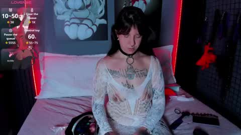 Snapshot of nora_temptress chatting on 05/25/26, 03:29 Nora Temptress online show from 05/25/26, 03:29