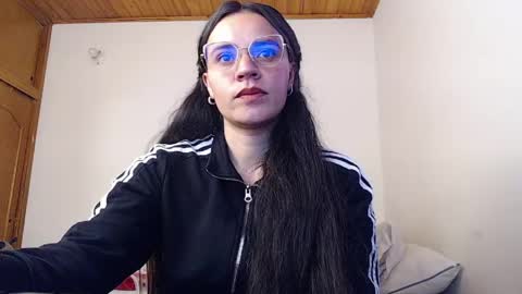 noreen_ online show from 06/04/26, 05:30