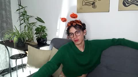 Norehg online show from 10/12/25, 08:35