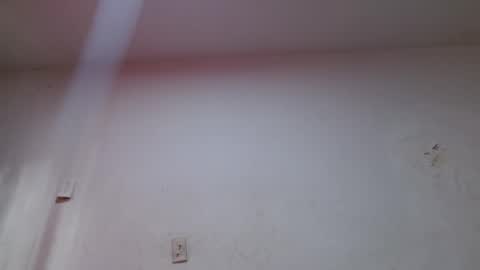 noreno9159 online show from 05/23/26, 12:09
