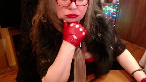 miss Tress online show from 01/03/25, 11:55