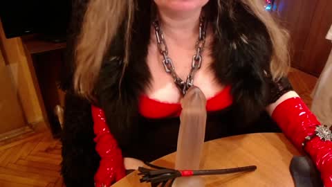 miss Tress online show from 01/07/25, 10:41