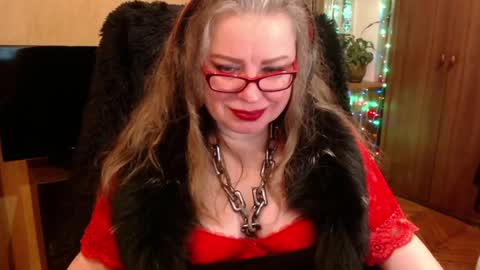 miss Tress online show from 01/10/25, 12:38