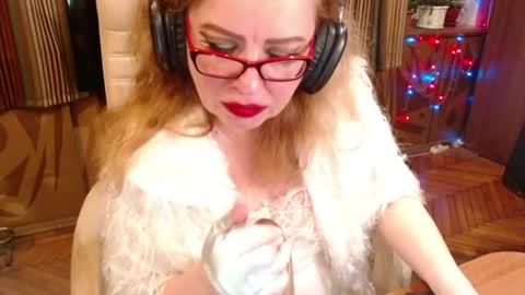 miss Tress online show from 07/12/26, 09:06