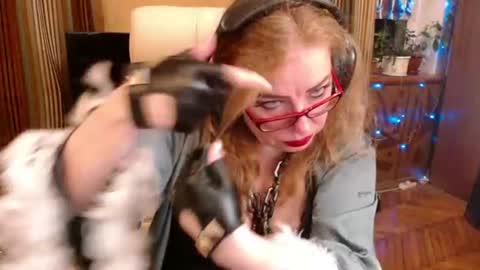miss Tress online show from 07/16/26, 07:31