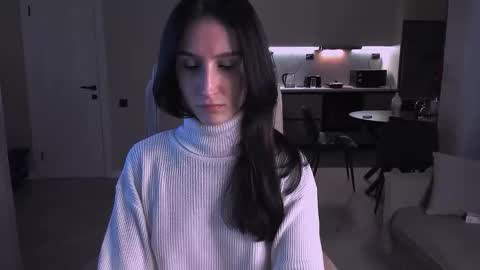 Snapshot of north_valkyrie chatting on 11/04/25, 06:18 Hazel online show from 11/04/25, 06:18