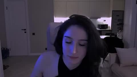 Hazel online show from 11/24/25, 05:34