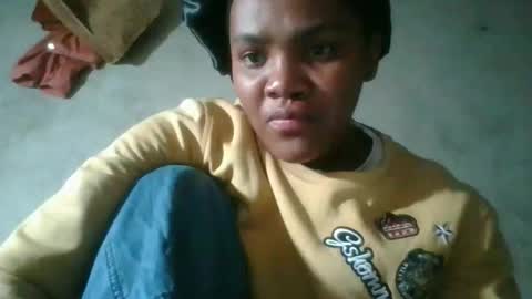 nosminah01 online show from 03/27/26, 08:52