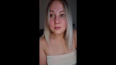 hi glad to chat online show from 09/26/25, 05:44