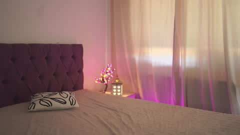 Tina online show from 02/01/25, 02:24