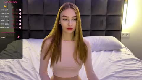 Goldie online show from 02/17/25, 07:31