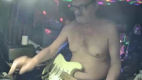 notflamingfart online show from 02/22/26, 05:44