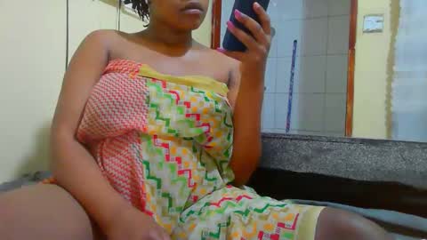 Snapshot of notoy1 chatting on 05/10/26, 04:12 notoy1 online show from 05/10/26, 04:12