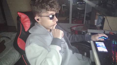 NotSpace   online show from 12/01/24, 09:04