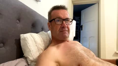 Snapshot of nottsaust chatting on 12/04/24, 12:19 Nottsaust online show from 12/04/24, 12:19