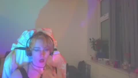 Lucy online show from 02/27/26, 02:11