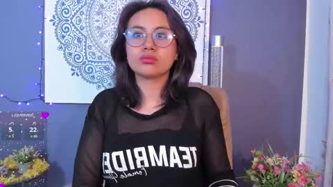 Snapshot of nova_allen chatting on 09/24/25, 11:30 n o v a online show from 09/24/25, 11:30