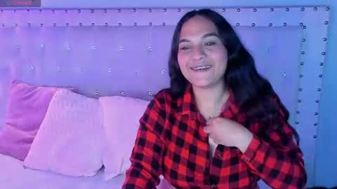 Snapshot of nova_h chatting on 08/08/26, 05:53 NOVAH online show from 08/08/26, 05:53